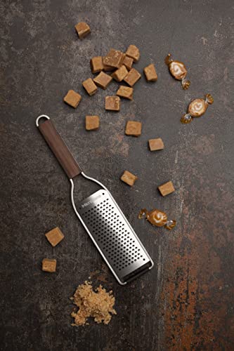 Wood Handle Stainless Steel Frame Coarse Blade Cheese Grater