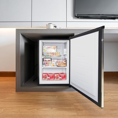 Magic Chef Mini Freezer with Manual Defrost, Silver