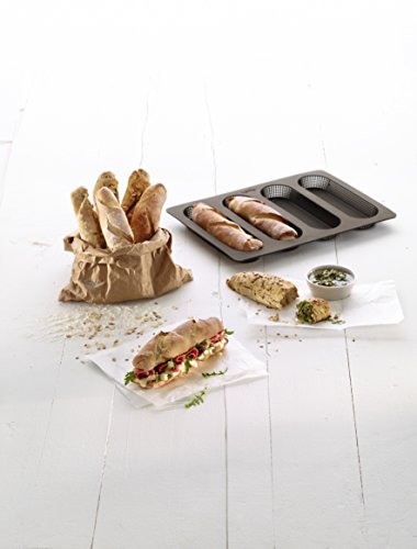 Lekue Mini Baguette Baking Pan with 4 Cavities