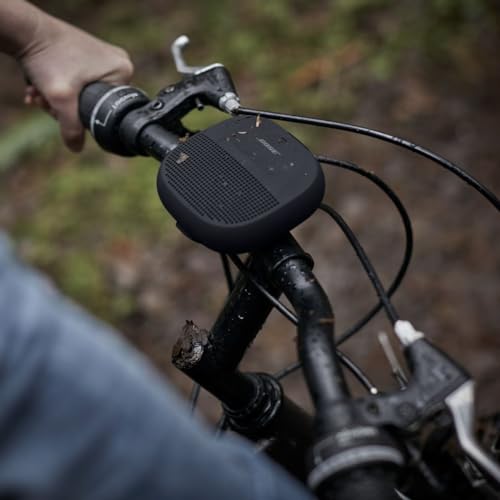 Small Portable Waterproof Bluetooth Speaker with Microphone in Black