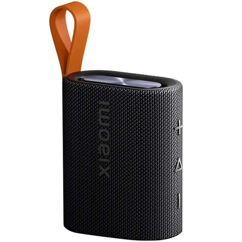 Xiaomi Mi Portable Bluetooth Speaker: Waterproof, Dynamic Sound