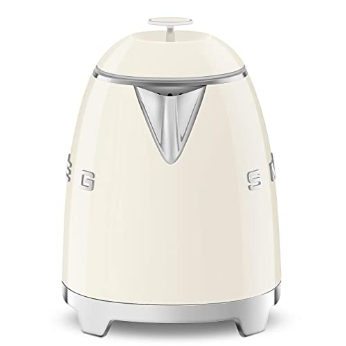 SMEG 0.8L Cream Kettle - Retro 50s Design