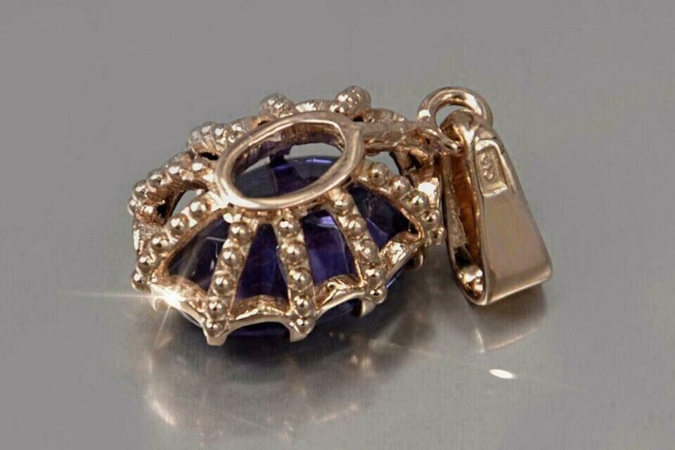 Lab-Created Alexandrite Pendant, 3 Ct Oval Cut, Rose Gold