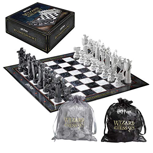 Harry Potter Wizard Chess Set - Noble Collection