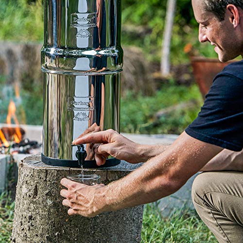 Royal Berkey Water Filter with 2 Black Filters