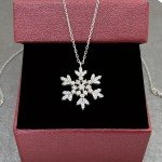 Sparkling Snowflake Pendant Necklace in Handmade Style