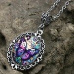 Retro Boho Butterfly Pendant Necklace Romantic Jewelry Gift Women Girls New