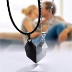 Simple Couple Pendant Necklace with Heart Design