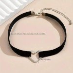 Fesciory Black Necklaces for Women, Adjustable Layered Velvet Leather Lace Collar Necklace, Goth Jewelry Gifts. (Heart)