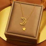 New Simple Moon Star Pendant Choker Necklace Simple Gold Color Alloy Charm Chain Collares Necklace For Women Party Jewelry