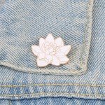Buddhism White Lotus Flower Enamel Pin Floral Plant Brooches Denim Coat Backpack Lapel Pin Men Women Badge Japanese Jewelry Gift