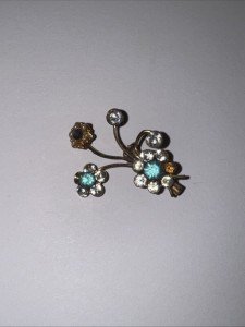 Vintage Floral Brooch Missing 4 Gems 