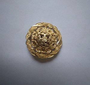 Freirich Brooch Gold Tone Ornate Filigree Floral Vintage MCM 