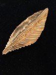 Huge 1980's LIZ CLAIBORNE-Brushed-Matte Gold Tone Leaf Brooch-Modernist 