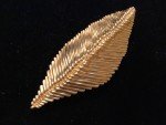 Huge 1980's LIZ CLAIBORNE-Brushed-Matte Gold Tone Leaf Brooch-Modernist 