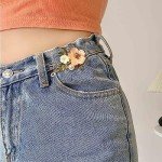 Elegant Flower Brooch for Women - Crystals Shell Pearl Floral Brooch with Gold Tone Hand Polished - Great for Wife,Sisters,Friends,Daily Wear or Dating