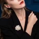 Fashion Pearl Floral Brooch Pin for Women Girls Wedding Party Banquet Bridal Jewelry