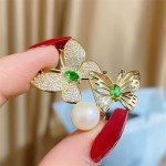 Lovely Butterfly Bee Brooch For Women Shiny Rhinestone Pearl Animal Insect Lapel Pins Wedding Party Coat Dress Jewelry Gifts