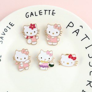Sanrio Hello Kitty Cute Kit Cat Lapel Pins for Backpacks Brooches for Women Enamel Pin Gift Fashion Jewelry Accessories