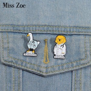 Animal Doctor Enamel Pins Custom TRUST ME I'M A DOGTOR Brooches Lapel Badges Animal Jewelry Gift for Friends
