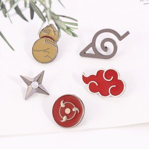Naruto Akatsuki Brooch Pin Konoha Village Ninja Uzumaki Uchiha Sharingan Shuriken Dart Red Cloud Badge Anime Cosplay Props