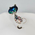 Rhinestone Crystal Cat Pendant Brooch Women's Gold Color Animal Pin Fashion Accessories Lapel Pins Collar Buttons Party Dress