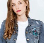 Otters Animals Enamel Pin Brooch Cute Hard Enamel Lapel Pin Cartoon Sea Animal Brooch Pins Badge for Children's Day Gift Clothes Backpacks Badges Hats Bags Gift