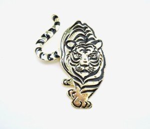 walking tiger pendant brooches gold color metal brooch pin animal jewelry gift