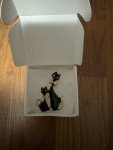 Vintage 2 Cats w/ Bowties   Gold & Black Cat Brooch/Pin