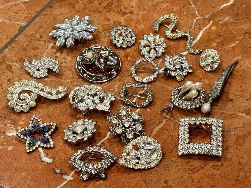 Vintage Brooches