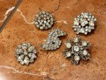 VICTORIAN VINTAGE RHINESTONE SILVER ART DECO NOUVEAU UMBRELLA BROOCH PINS LOT 20