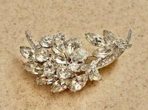 Vintage Retro Eisenberg Ice Clear Rhinestone Silver Flower Pin Brooch 2-3/4”