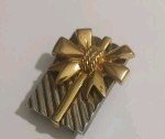Vintage Premier Designs Christmas Package Pin/Pendent  