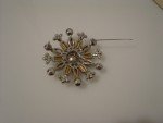 Big vintage rhinestone pin brooch 2.25" diameter 