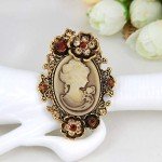 Ezing 4Pcs Brooch Lot with Princess Queen Beauty Head Frame Crystal Cameo Brooches Pins Set
