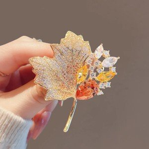 Vintage Crystal Maple Leaves Brooches for Women Luxury Rhinestone Tulip Flower Wedding Banquet Party Dress Brooch Pins Jewelry