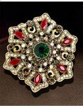 Vintage Rhinestone Snowflake Flower Brooch Pin for Women Girls Fashion Red Green Crystal Baroque Big Brooches Lapel Pins Dainty Boho Christmas Festival Holiday Father's Day Jewelry Gift