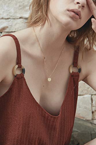 Valloey Rover Initial Necklaces for Women 14K Gold Plated Dainty Letter Necklce Round Coin Disc Pendant Double Side Engraved E Necklace Personalized Jewelry Gift for Women