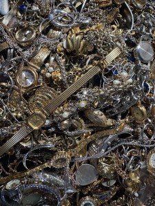 Vintage Estate Now Jewelry Lot 5 pieces NO junk SILVER AND GOLD TONE