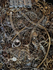 Vintage Estate Now Jewelry Lot 5 pieces NO junk SILVER AND GOLD TONE