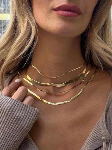 The Diamond Deal 14K Yellow Gold 3.00mm Shiny Imperial Herringbone Chain Necklace or Bracelet for Pendants and Charms with Lobster-Claw Clasp (3MM And 16")