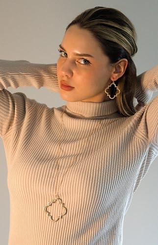 POMINA Gold Fashion Long Chain Necklace Quatrefoil Necklace Two-Tone Clover Pendant Necklace Geometric Pendant Sweater Long Necklace for Women (Worn Gold)