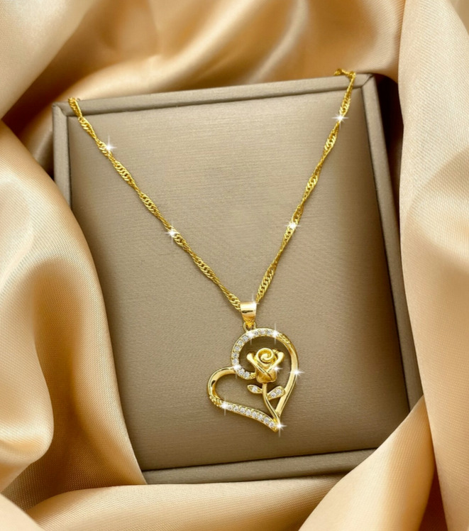Heart flower pendant 18k gold plated necklace for women
