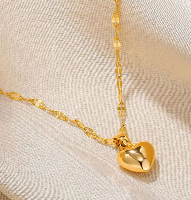 Heart-Shaped Stainless Steel Pendant Necklace - 18K Gold Plated