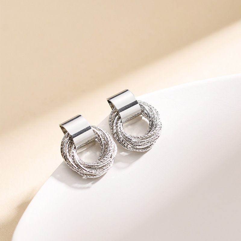 Gold Circle Stud Earrings for Women - Retro Style