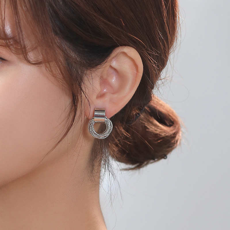 Gold Circle Stud Earrings for Women - Retro Style