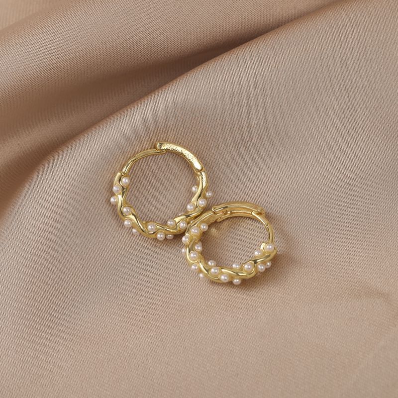 2024 Korean Simple Circle Pearl Earrings for Women