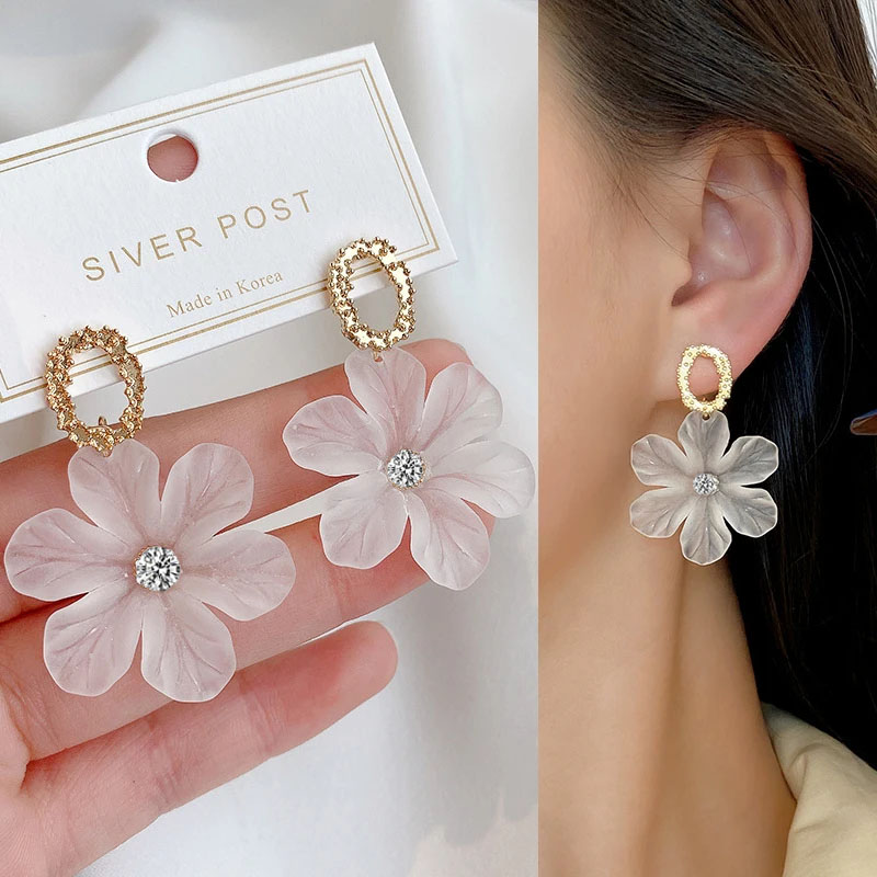 Delicate White Flower Rhinestone Hanging Earrings