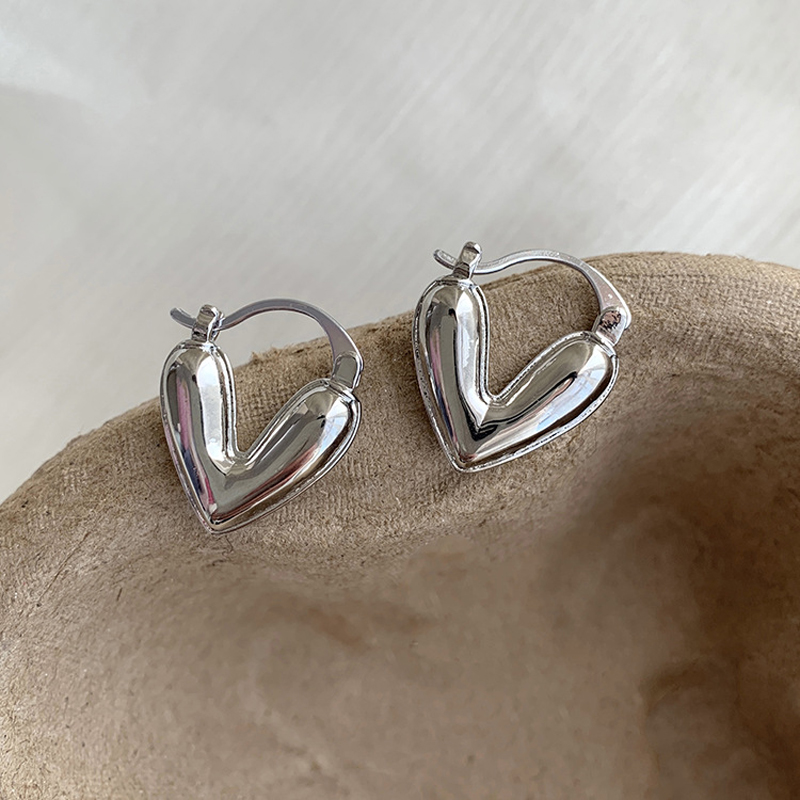 Trendy Heart Dangle Earrings for Women