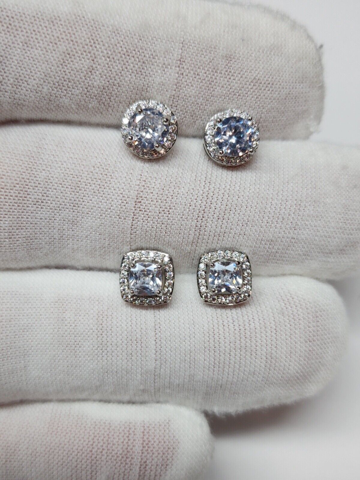 Silver Plated Cubic Zirconia Stud Earrings - Unisex